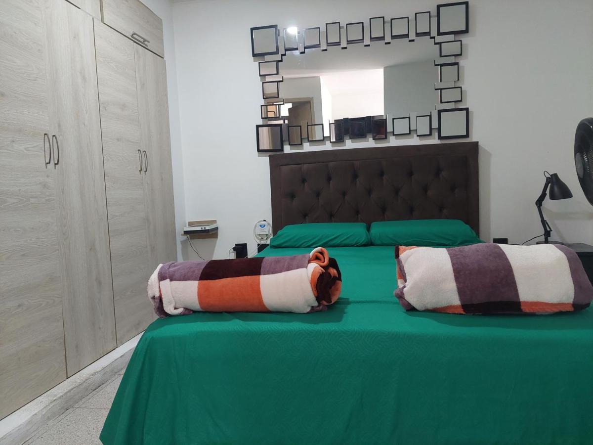 Apartamento Vital บูการามังกา ภายนอก รูปภาพ